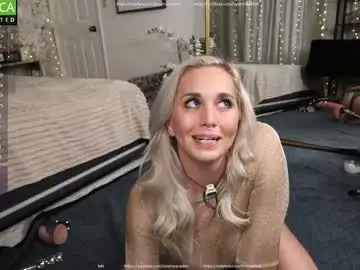 Chaturbate Sex Cam of lovemoscarlett