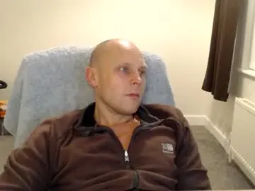 Chaturbate Live Porn of mr_baldy
