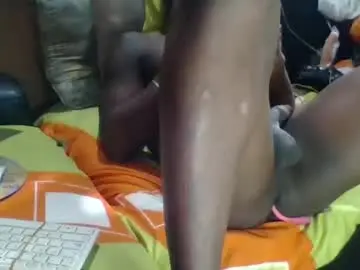 Chaturbate Live Porn of bigcocknigga25
