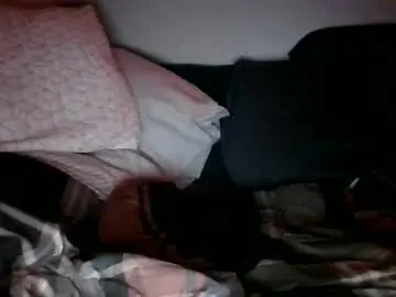 Chaturbate Live Sex Cam of hung_fit24