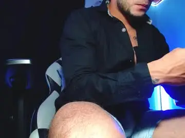 Chaturbate Live Sex Cam of sebastian_025