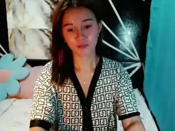 Chaturbate Live Sex Cam of delicious_cum_girlxx