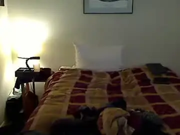 Chaturbate Live Porn of hammerthatthang73