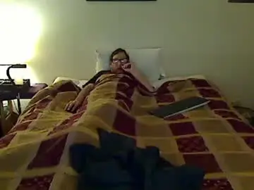 Chaturbate Live Porn of hammerthatthang73