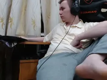 Chaturbate Adult Video Chat of iliaskrisloveee