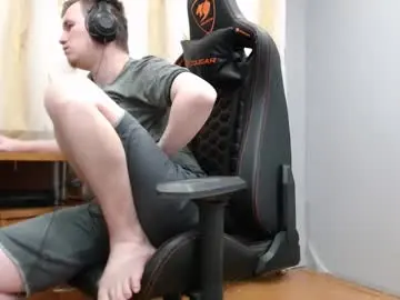 Chaturbate Live Sex Cam of iliaskrisloveee