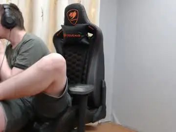 Chaturbate Best live sex cam show of iliaskrisloveee