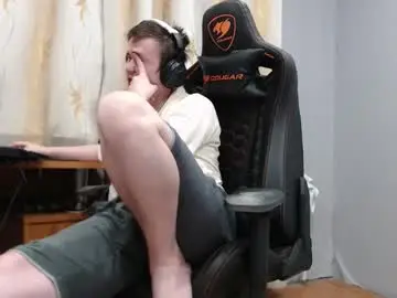 Chaturbate Adult Webcam of iliaskrisloveee