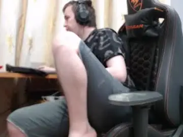 Chaturbate Adult Webcams of iliaskrisloveee