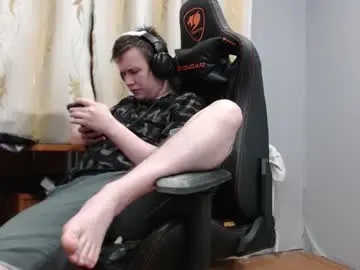 Chaturbate Sex Cam of iliaskrisloveee