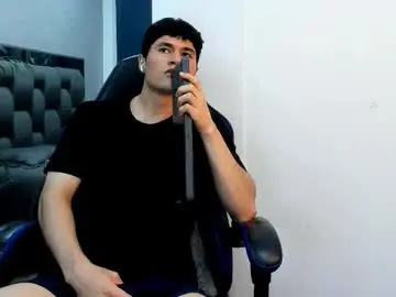 Chaturbate Sex Chat of roan_birkin