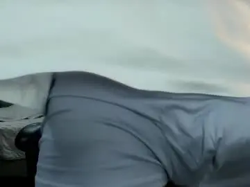 Chaturbate Live Sex Cam of roan_birkin