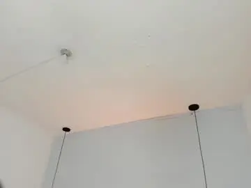 Chaturbate Watch Live Sex Cams of bellota_flak