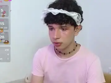 Chaturbate Live Sex Cam of cuddly_twinkie