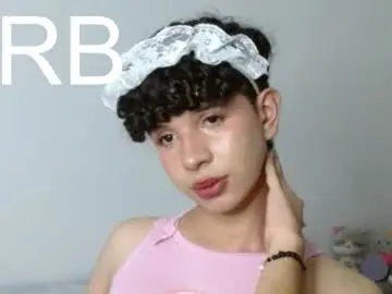 Chaturbate Live Sex Cam of cuddly_twinkie