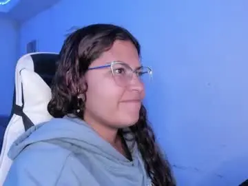 Chaturbate Live Sex Cam of ladybrown_16