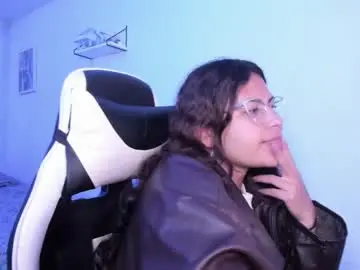 Chaturbate Adult Video Chat of ladybrown_16