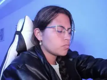 Chaturbate Free Porn Cam of ladybrown_16