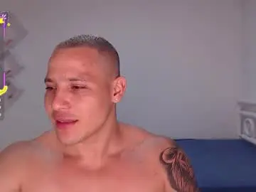 Chaturbate Live Sex Cam of maxwel949813