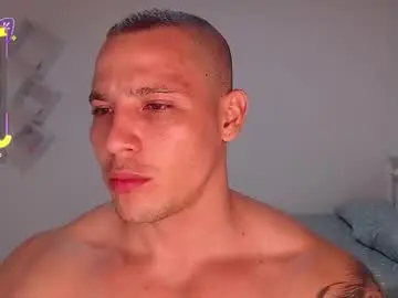 Chaturbate Best live sex cam show of maxwel949813