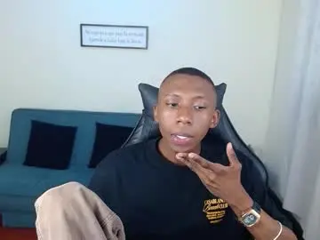 Chaturbate Best live sex cam show of miiloo18