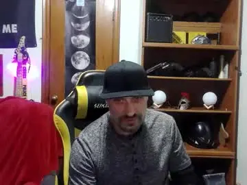 Chaturbate Watch Live Sex Cams of clintwood12