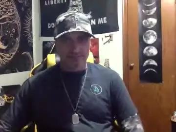 Chaturbate Free Live Porn of clintwood12