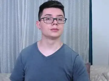 Chaturbate Best live sex cam show of kevinhunts