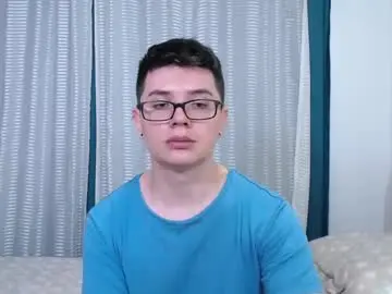 Chaturbate Free Live Porn of kevinhunts