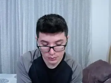 Chaturbate Watch Live Sex Cams of kevinhunts