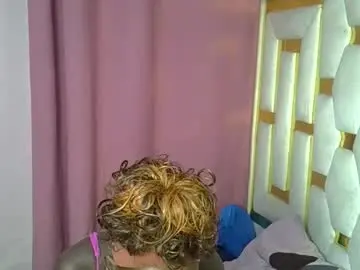 Chaturbate Free Porn Cam of petite_lunar