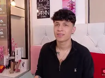 Chaturbate Sex Chat of axel_evanss