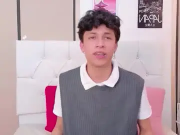 Chaturbate Watch Live Sex Cams of axel_evanss