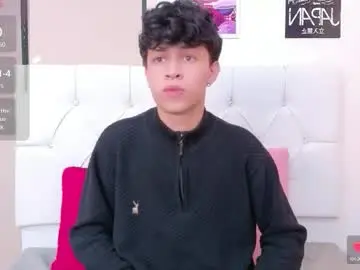 Chaturbate Sex Chat of axel_evanss