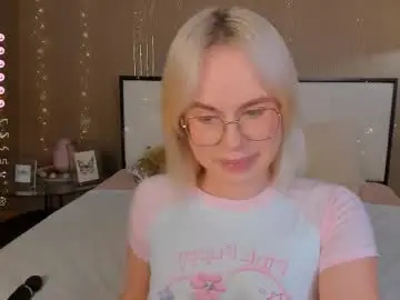 Chaturbate Live Porn of bellatip