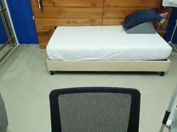 mahia_queen from chaturbate