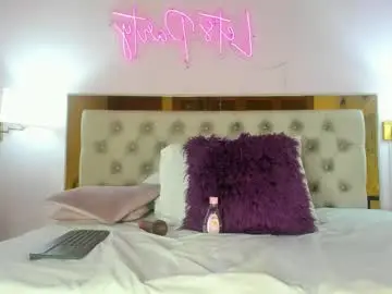 Chaturbate Best live sex cam show of keily_florez