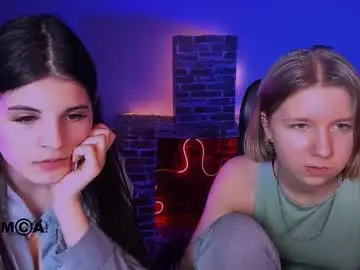 Chaturbate Free Live Porn of lizzie_boom