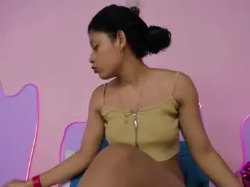 Chaturbate Live Porn of mingie_rouse