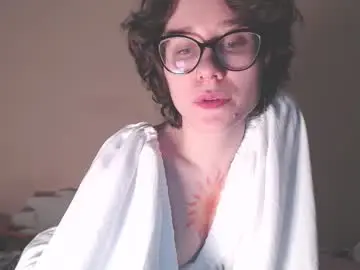 sunshinehella from chaturbate