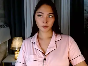 sweetiefox1 from chaturbate