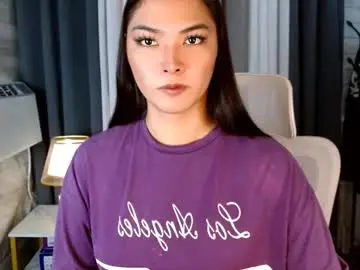 Chaturbate Live Sex Cam of sweetiefox1