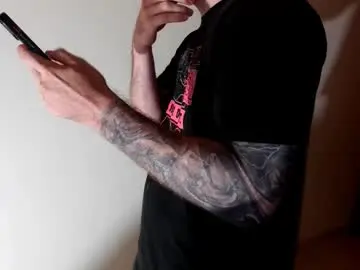 Chaturbate Live Sex Cam of kennerfox77