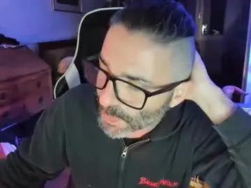 Chaturbate Live Sex Cam of luckydrakex