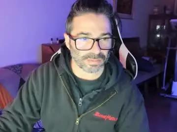 Chaturbate Live Sex Cam of luckydrakex