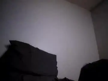 Chaturbate Watch Live Sex Cams of squeeze_it_out