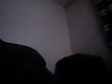 Chaturbate Live Sex of squeeze_it_out