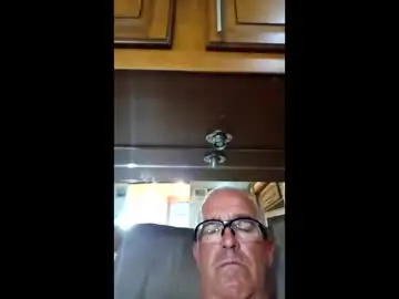 Chaturbate Free Porn Cam of _travelingman