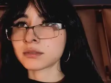 angelinepossy from chaturbate