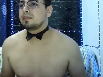 Chaturbate Live Sex Cam of ethan_quill